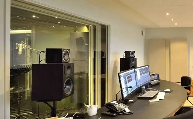 akustik ses yalıtım camı