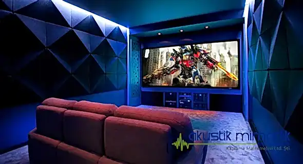 Ev Sinema Odası Projeksiyonu