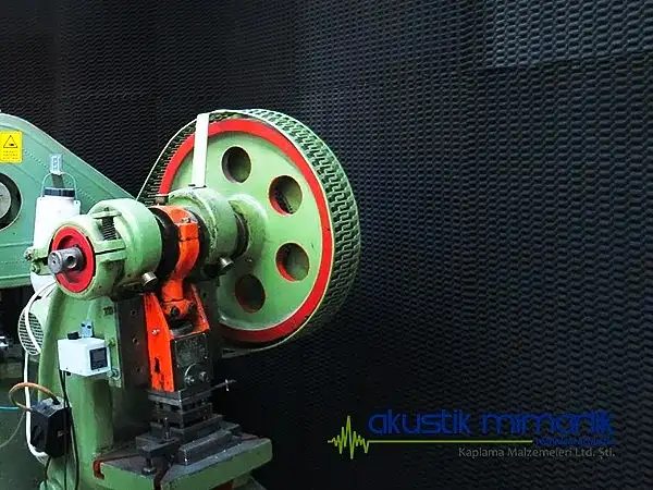 Yanmaz Special Sünger Makine Dairesi Ses İzolasyonu