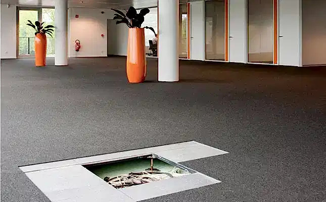 yükseltilmiş döşeme üzeri halı kaplama